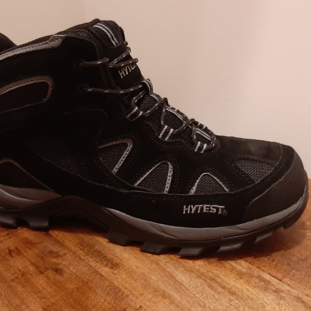 Hard toe work boots - Picture 3 of 5